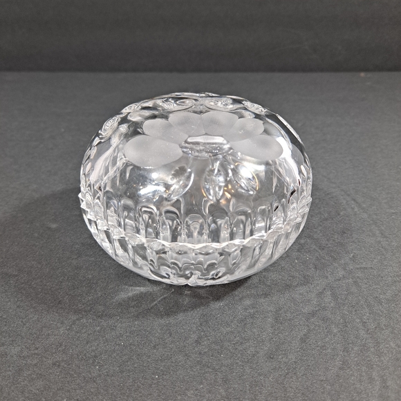 Princess House Jewelry Princess House Crystal Ring Holder Trinket Dish Heritage Romance